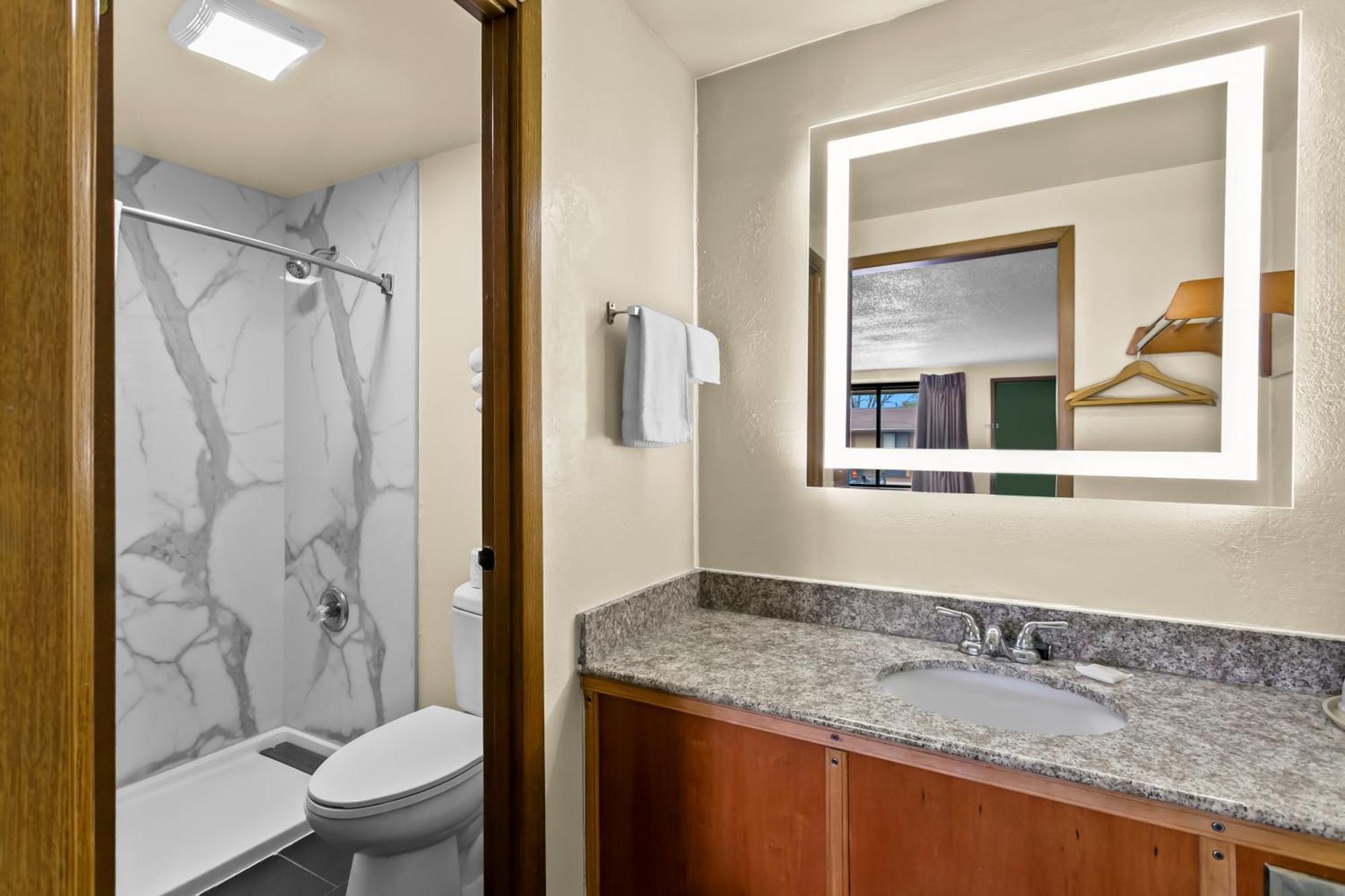 Americas Best Value Inn Martinsburg Exteriér fotografie